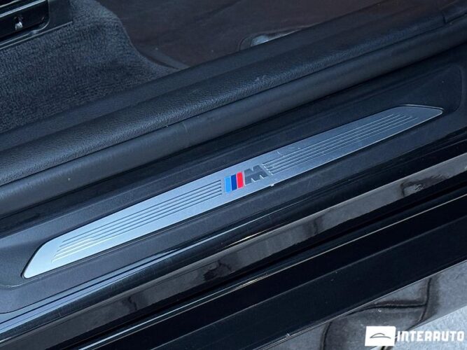 BMW X1 2.8i 63 interauto-car