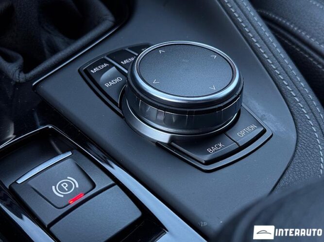 BMW X1 2.8i 56 interauto-car