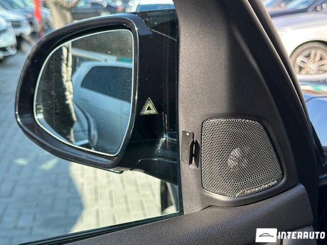 BMW X5 4.0D 43 interauto-car