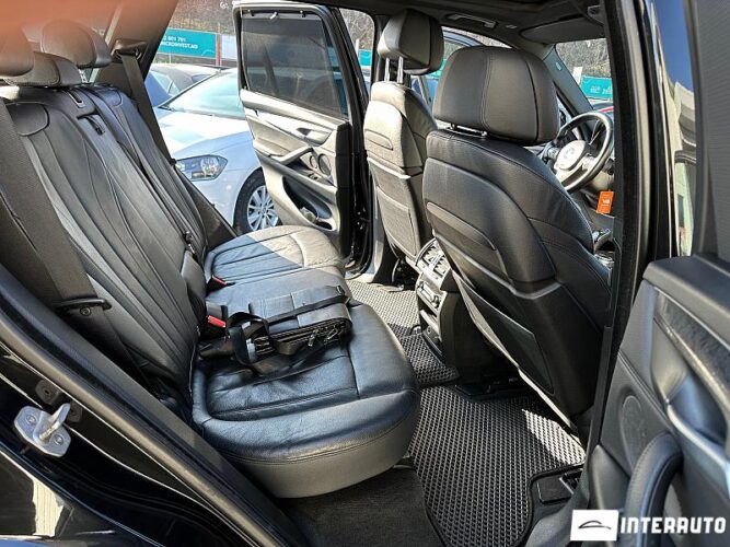BMW X5 4.0D 48 interauto-car