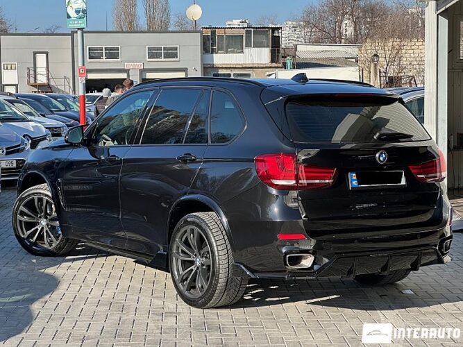 BMW X5 4.0D 35 interauto-car