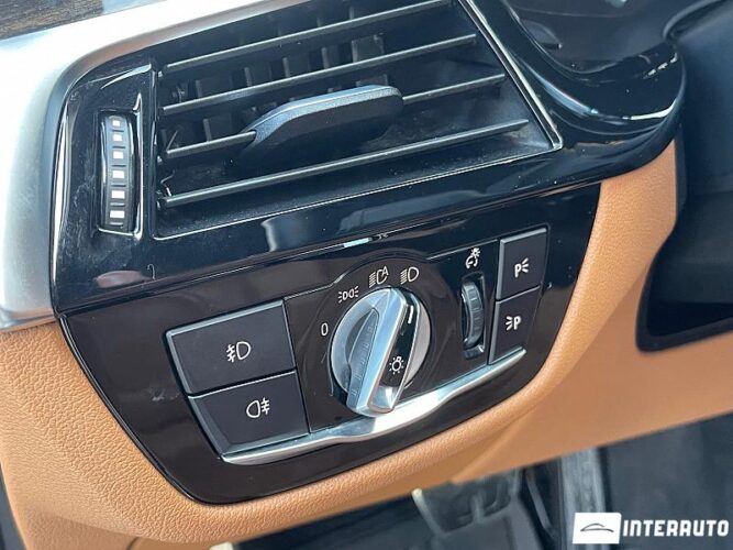 BMW 520 51 interauto-car