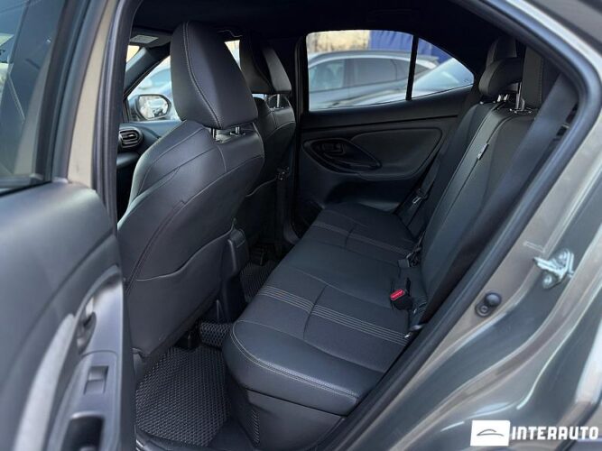 Toyota Yaris Cross 49 interauto-car