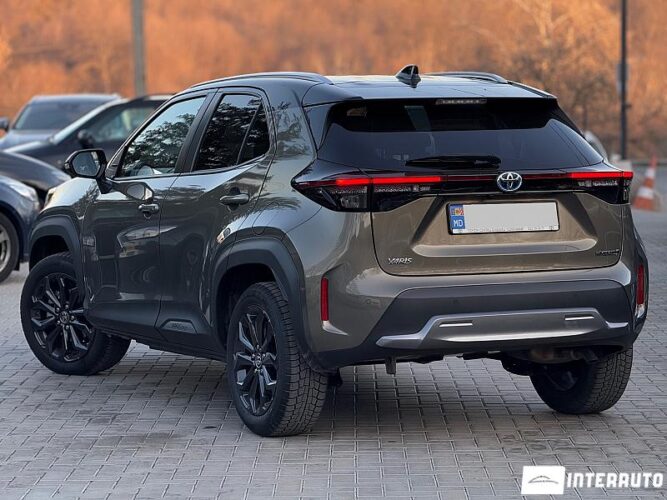 Toyota Yaris Cross 34 interauto-car