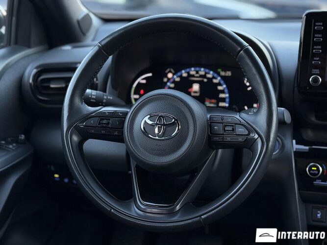 Toyota Yaris Cross 41 interauto-car