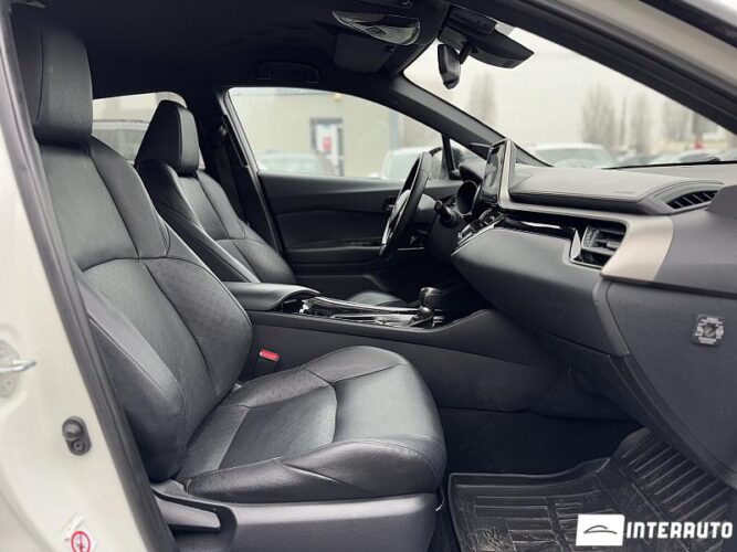 Toyota C-HR 55 interauto-car