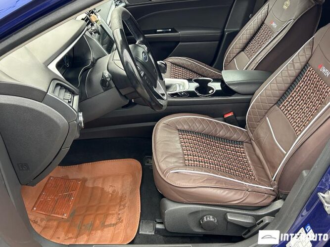 Ford Mondeo 34 interauto-car