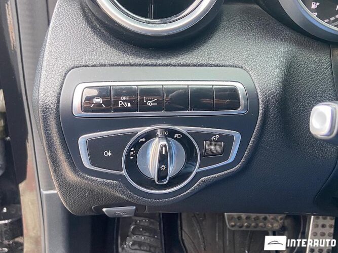 Mercedes C 250 41 interauto-car