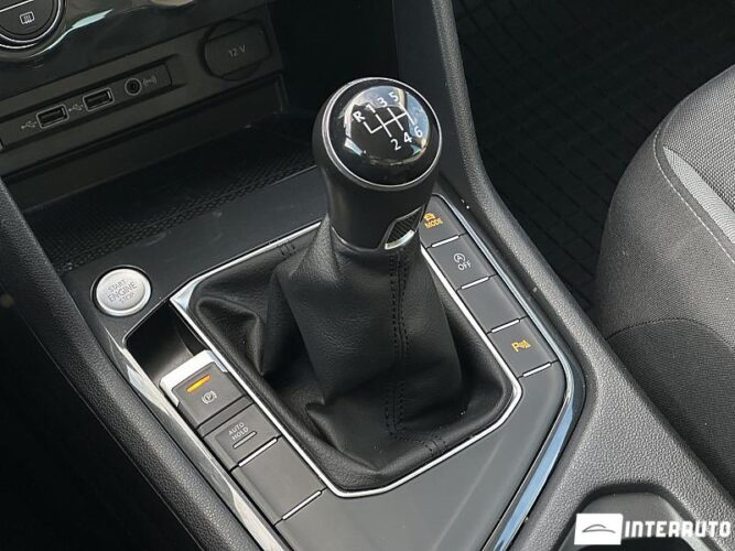 Volkswagen Tiguan 44 interauto-car