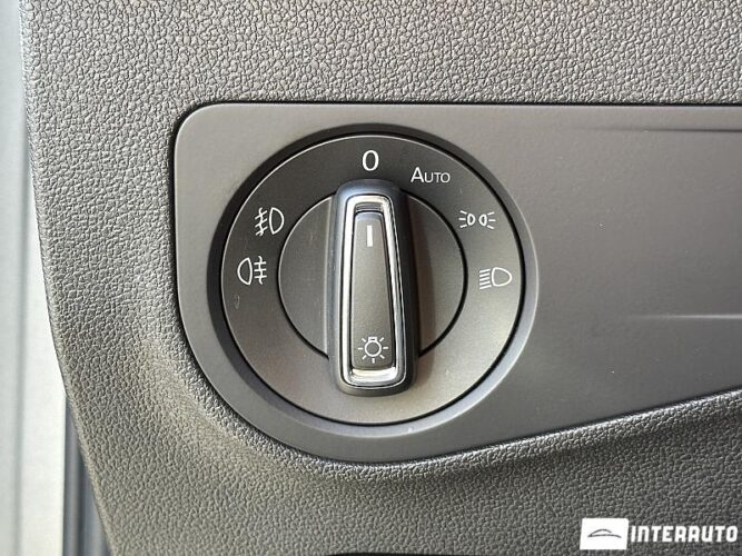 Volkswagen Tiguan 50 interauto-car