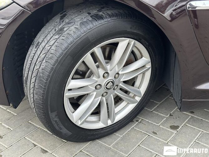 Jaguar XF 53 interauto-car