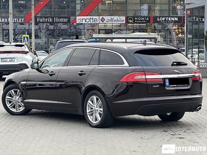 Jaguar XF 41 interauto-car