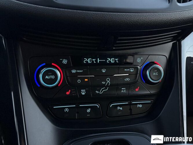 Ford Kuga 47 interauto-car