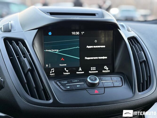 Ford Kuga 45 interauto-car