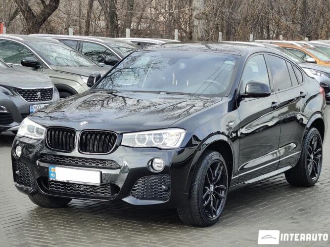 BMW X4 2.8i 33 interauto-car