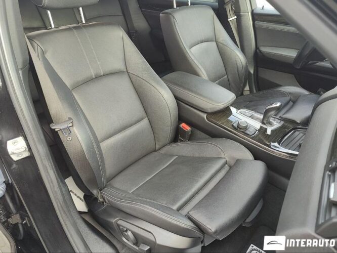 BMW X4 2.8i 40 interauto-car