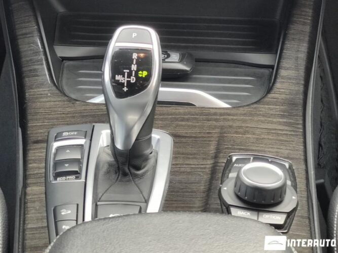 BMW X4 2.8i 47 interauto-car