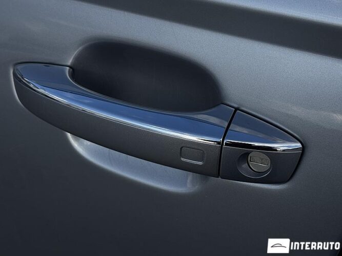 Audi A6 51 interauto-car