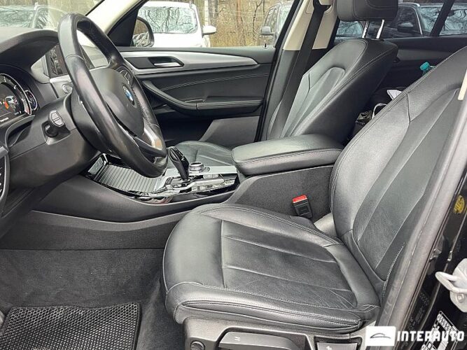 BMW X3 2.0D 31 interauto-car