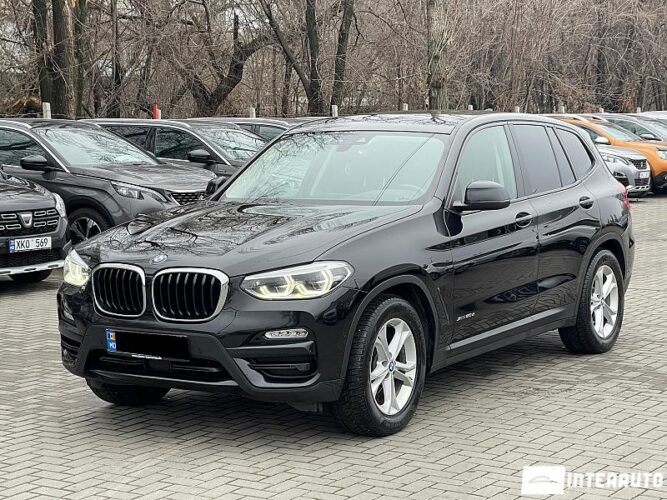 BMW X3 2.0D 26 interauto-car