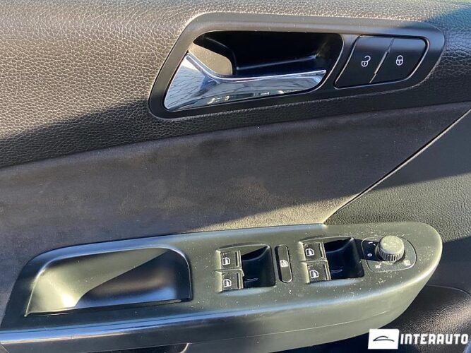 Volkswagen Passat 34 interauto-car