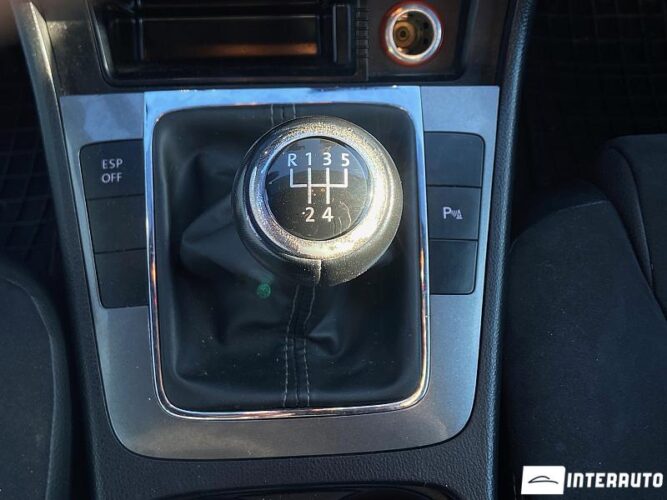 Volkswagen Passat 41 interauto-car