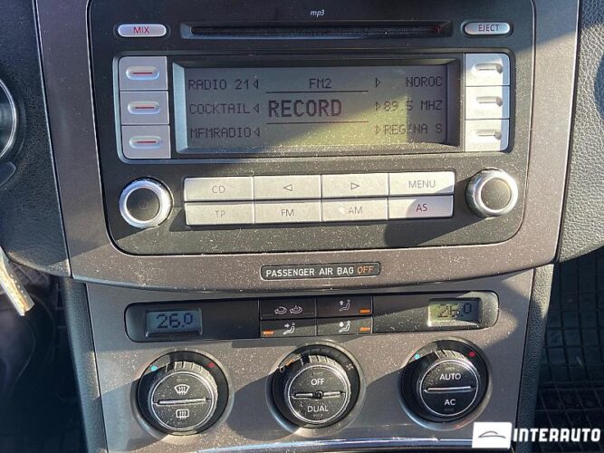 Volkswagen Passat 40 interauto-car