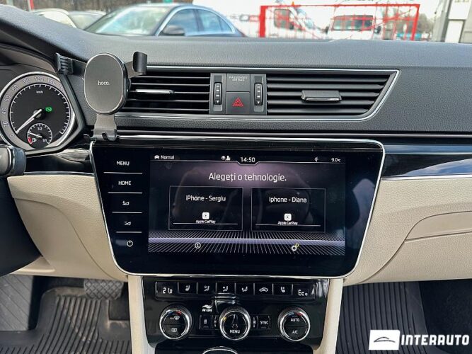 Skoda Superb 46 interauto-car