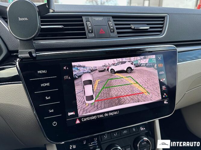 Skoda Superb 45 interauto-car