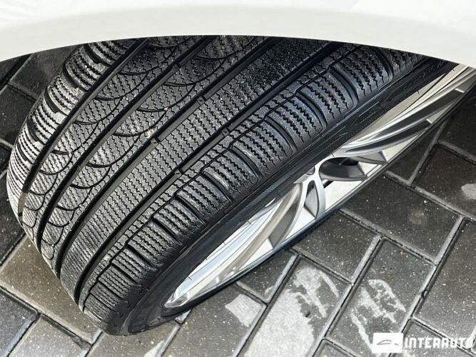 BMW 530e 54 bmw 530e 2018
