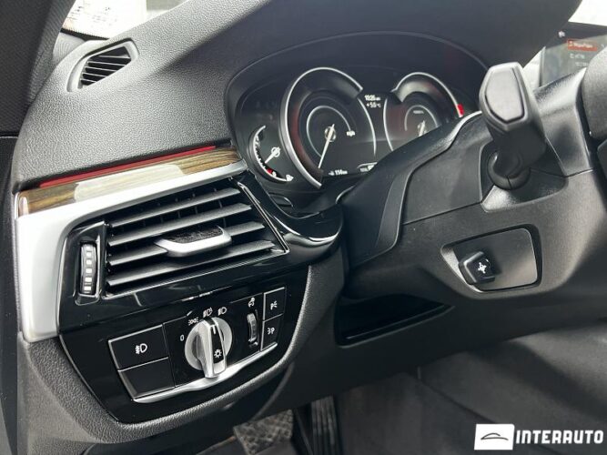 BMW 530e 48 interauto-car