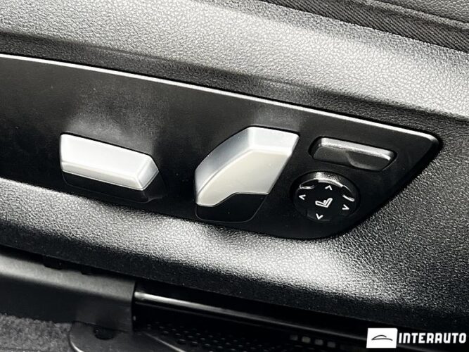 BMW 530e 49 interauto-car