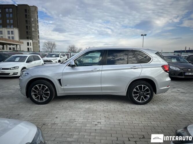 BMW X5 2.5D 33 interauto-car