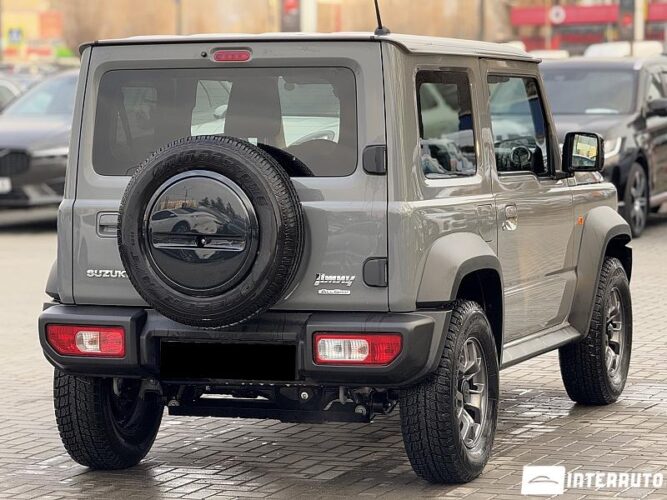Suzuki Jimny 32 interauto-car