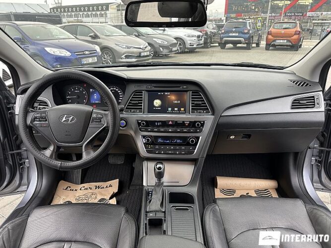 Hyundai Sonata 37 interauto-car
