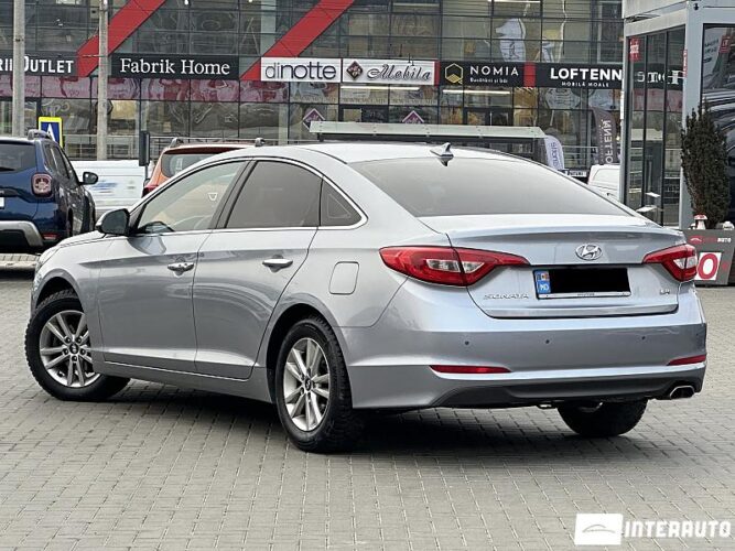 Hyundai Sonata 35 interauto-car