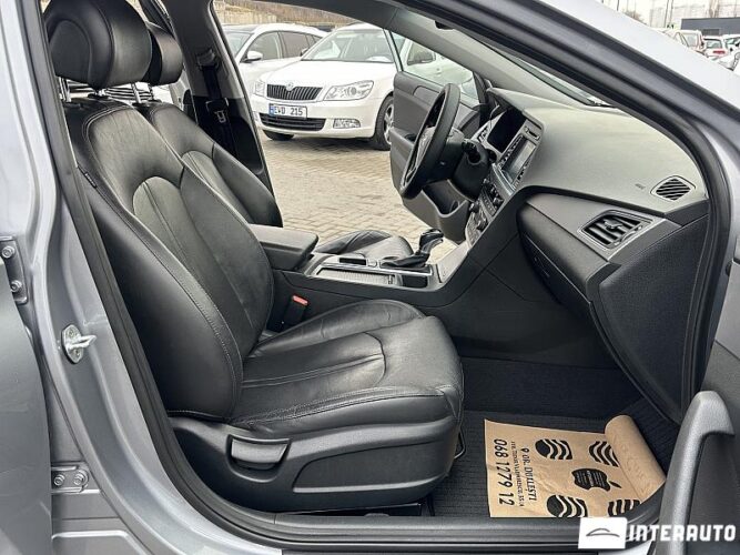 Hyundai Sonata 46 interauto-car