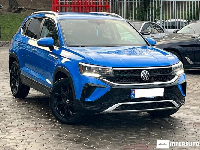 Volkswagen Taos 30 interauto-car