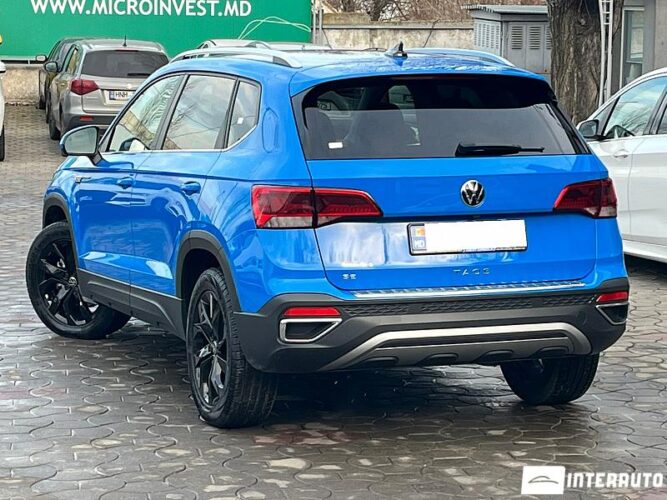 Volkswagen Taos 33 interauto-car