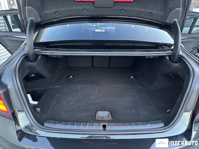 BMW 530e 60 interauto-car