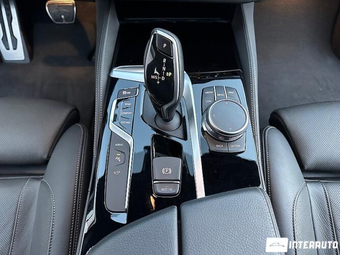 BMW 530e 57 interauto-car