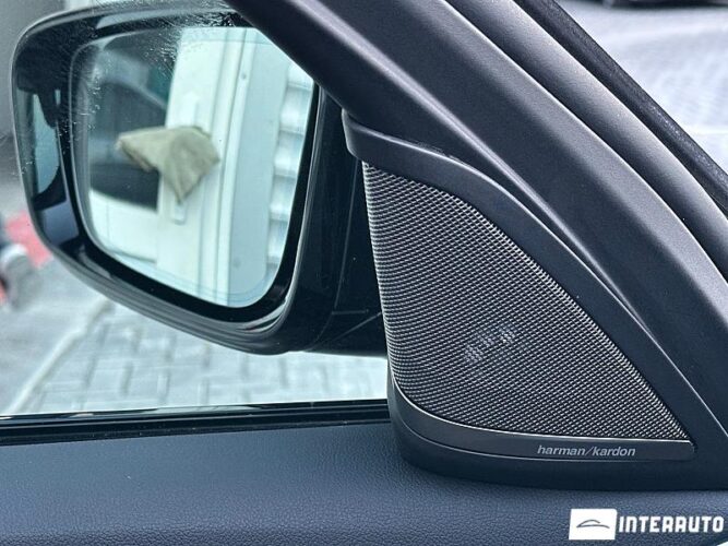 BMW 530e 49 interauto-car