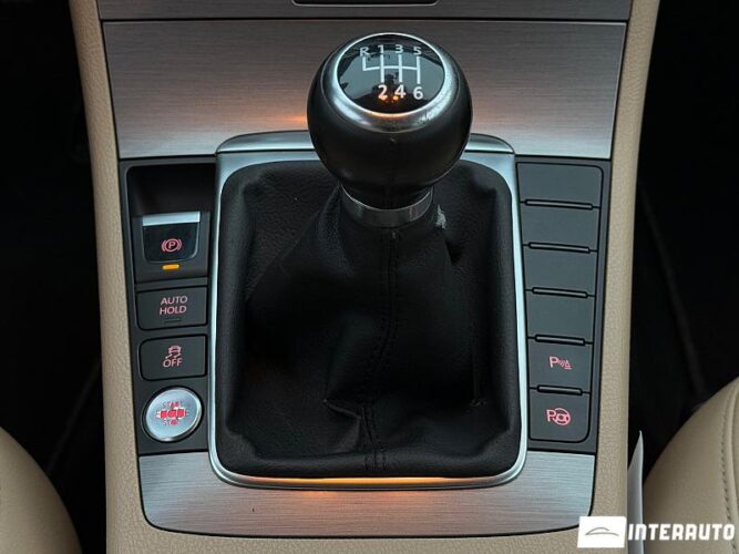 Volkswagen Passat 48 interauto-car