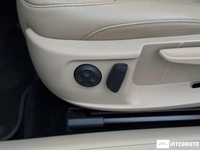 Volkswagen Passat 38 interauto-car