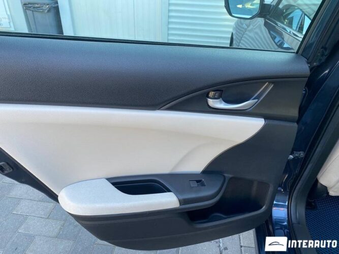 Honda Insight 44 interauto-car