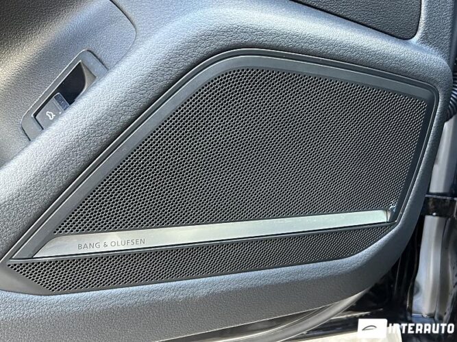 Audi A6 65 interauto-car