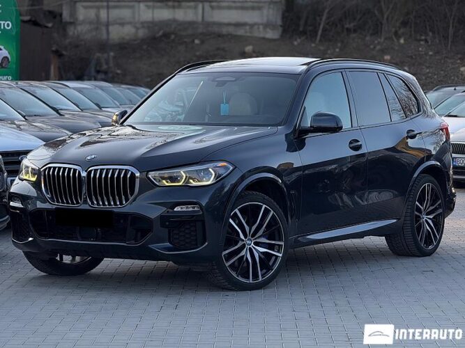 BMW X5 4.0i 45 interauto-car