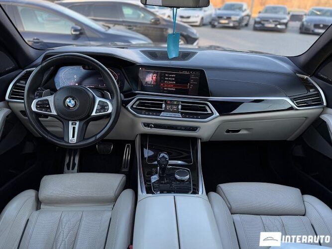 BMW X5 4.0i 60 interauto-car
