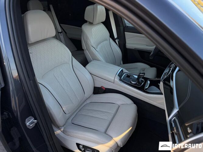 BMW X5 4.0i 72 interauto-car