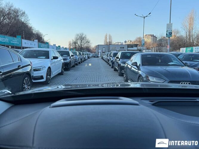 Volvo XC 90 61 interauto-car